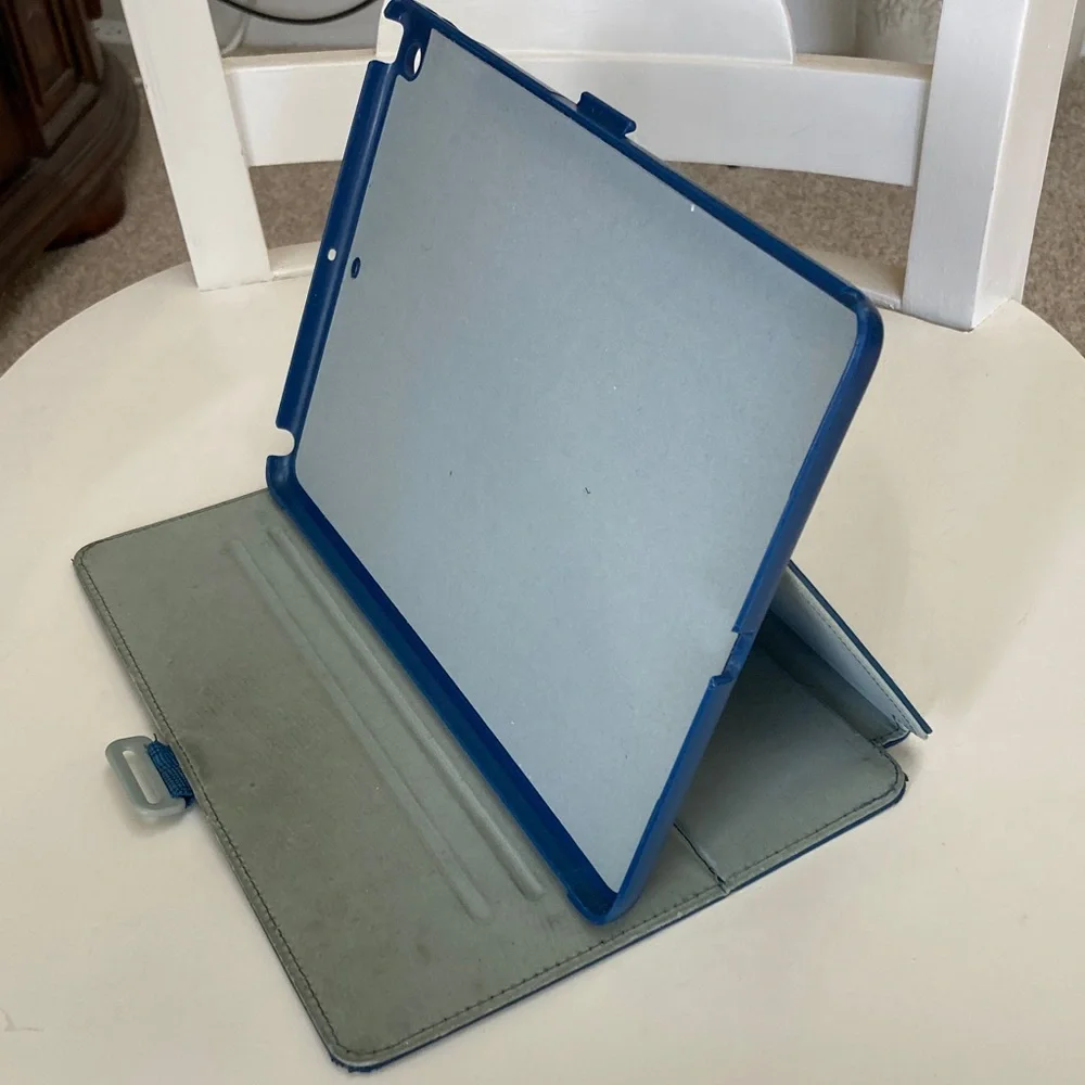 Speck Navy iPad Air Tablet Cover